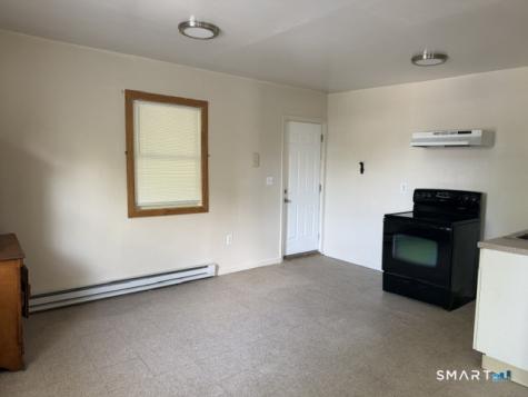 27 North Main Street Thomaston CT 06787