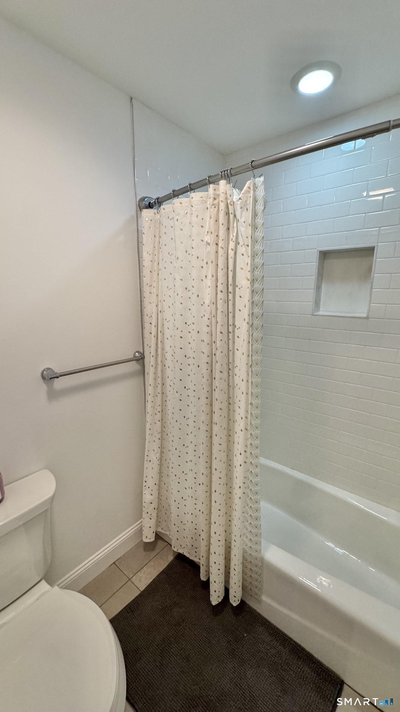 9 Anthony Place Trumbull CT 06611