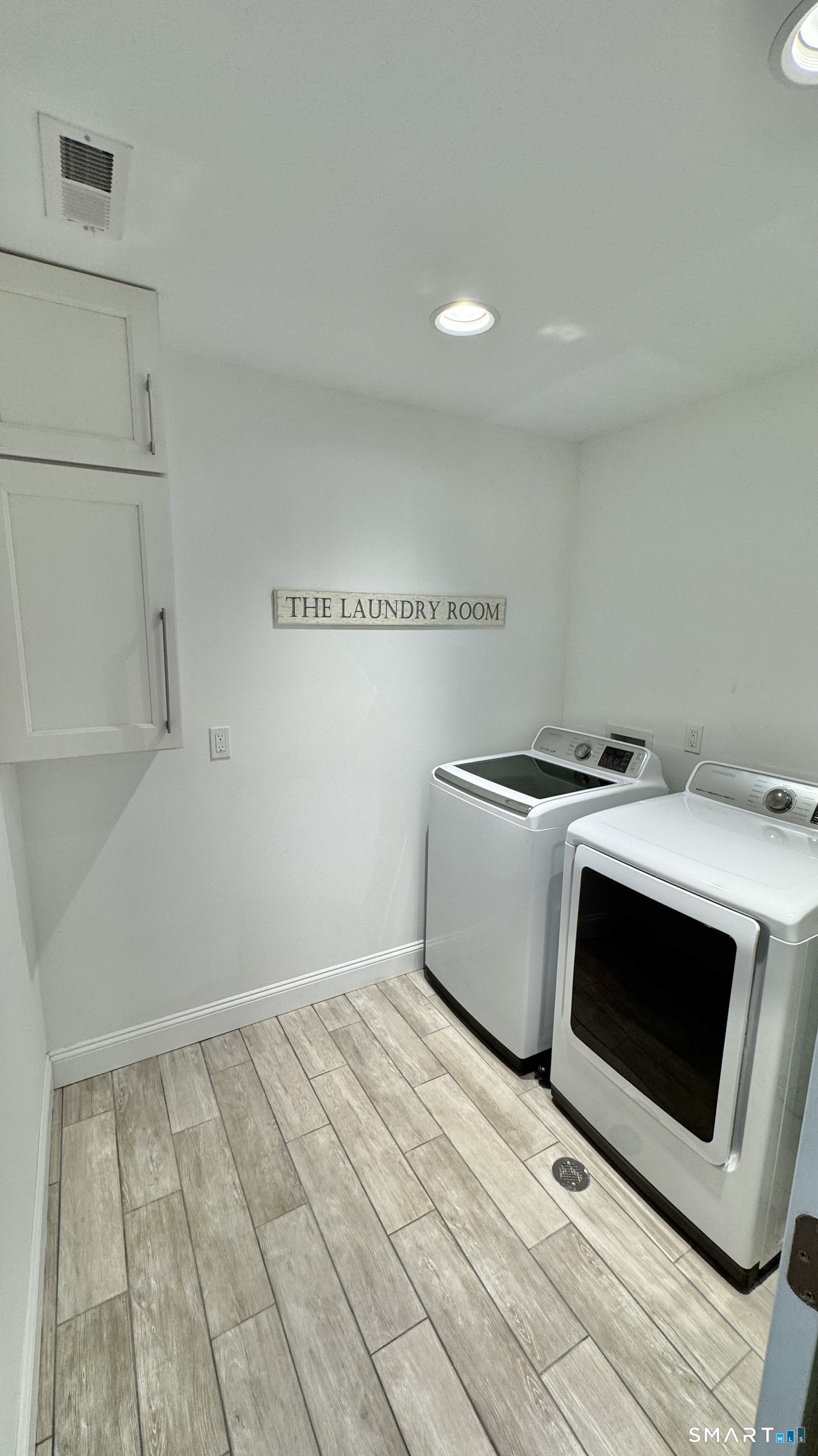 9 Anthony Place Trumbull CT 06611