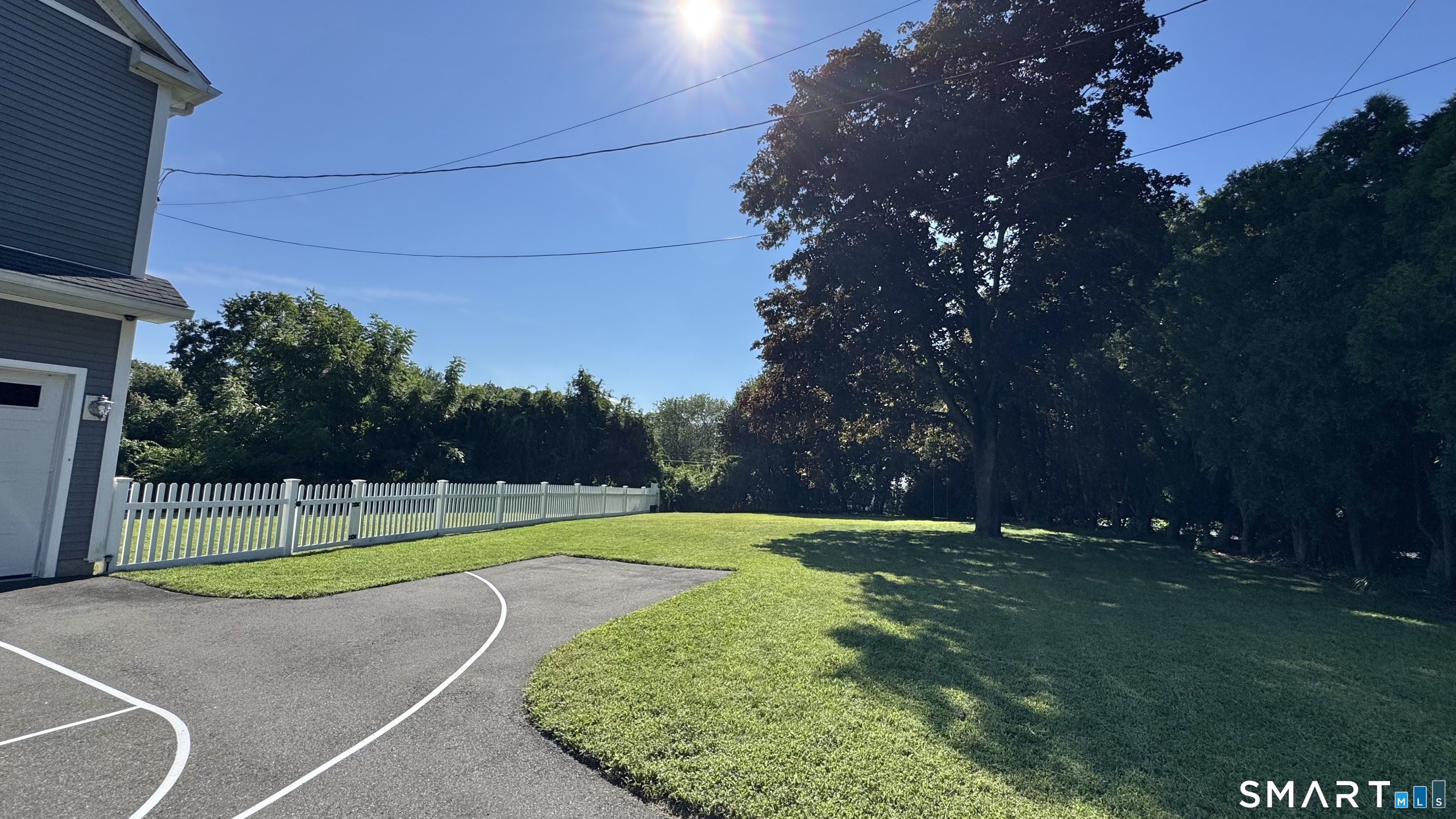 9 Anthony Place Trumbull CT 06611