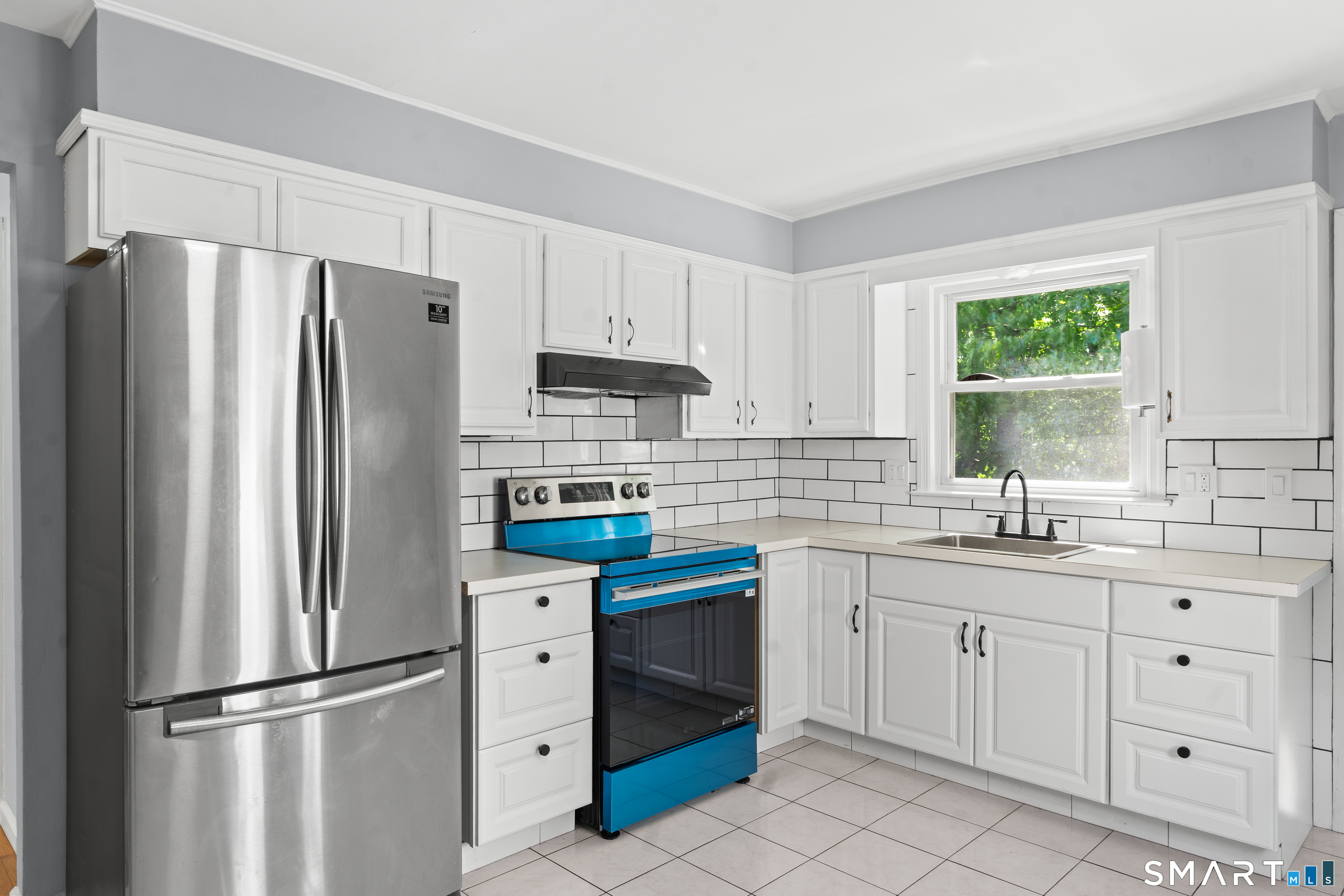 22 Irving Place Danbury CT 06810