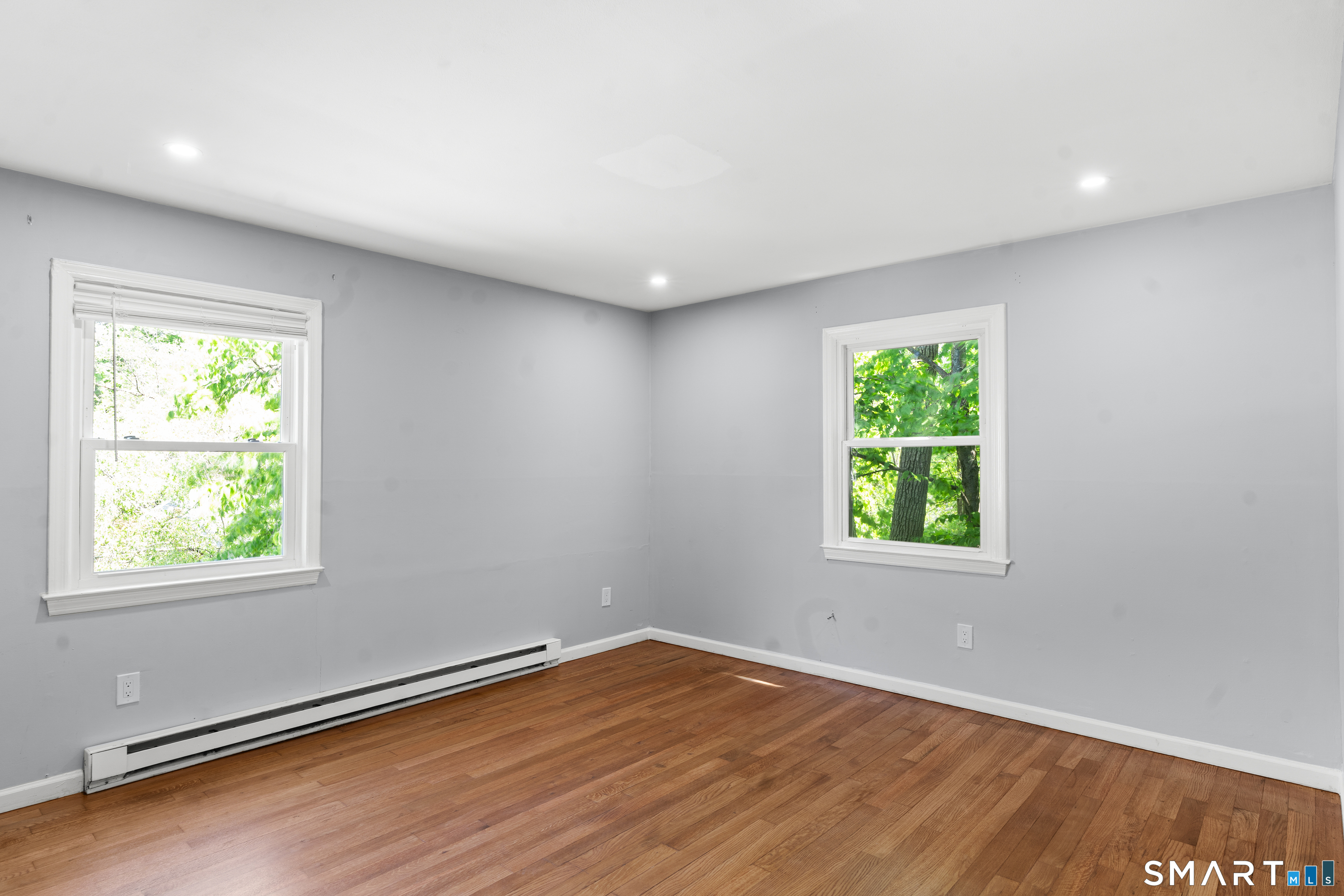 22 Irving Place Danbury CT 06810