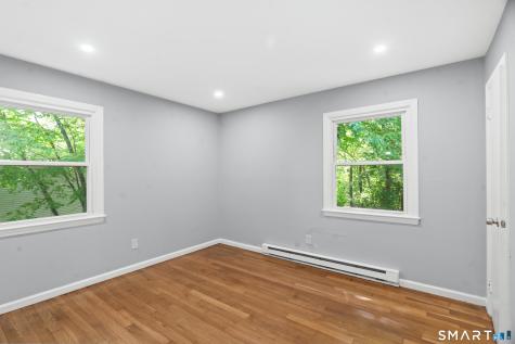 22 Irving Place Danbury CT 06810