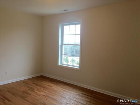 23 Rowland Farm Road Oxford CT 06478