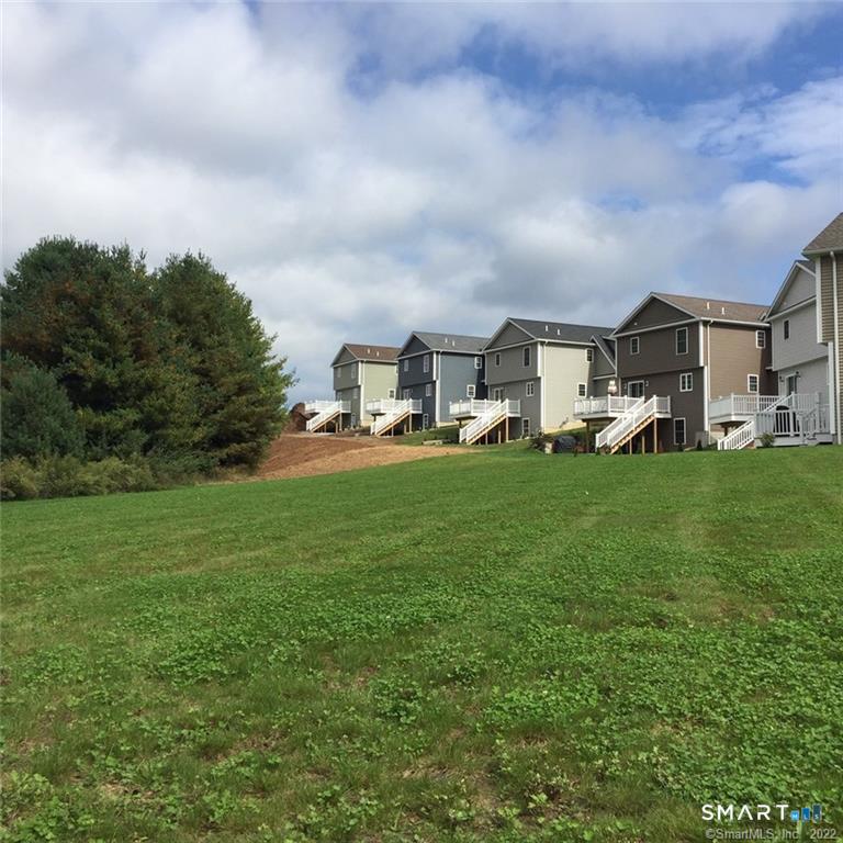 23 Rowland Farm Road Oxford CT 06478