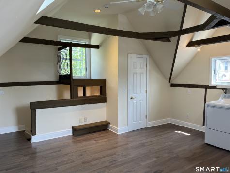 68 Leonard Street Stamford CT 06906
