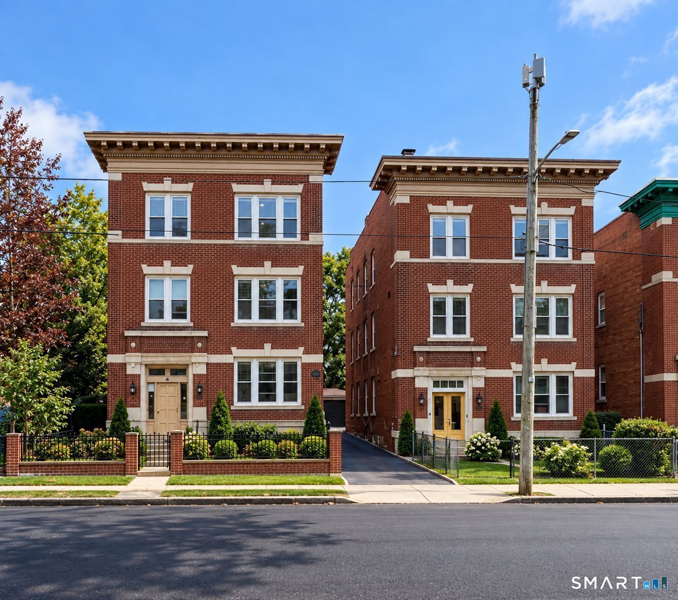 17 Bond Street Hartford CT 06114