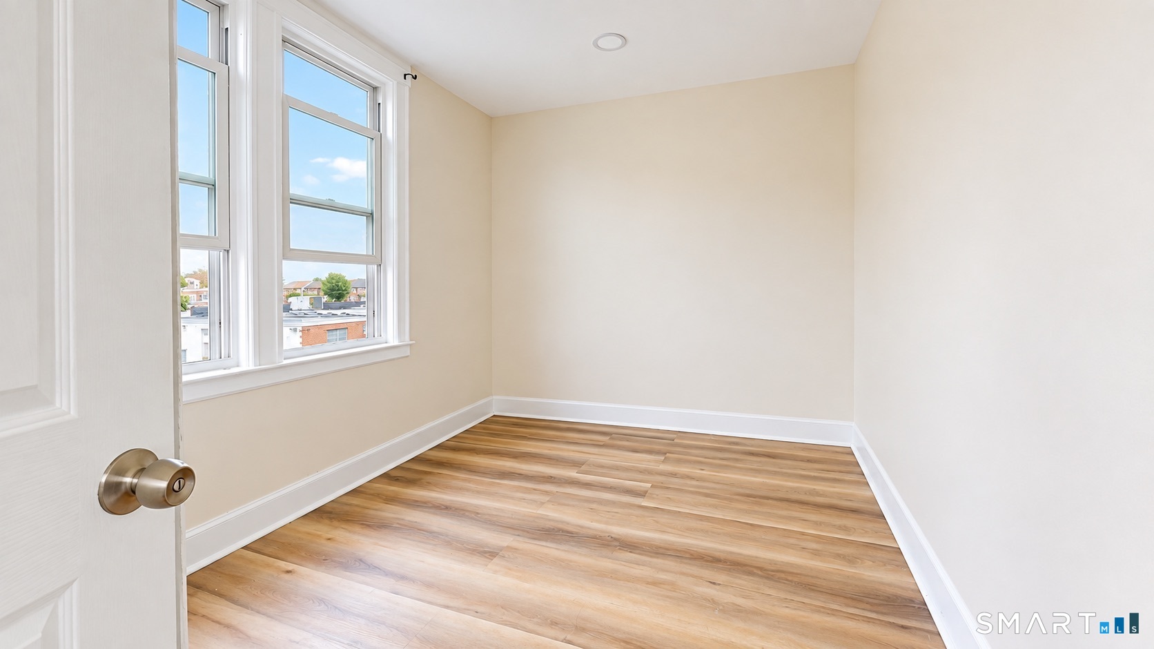 17 Bond Street Hartford CT 06114