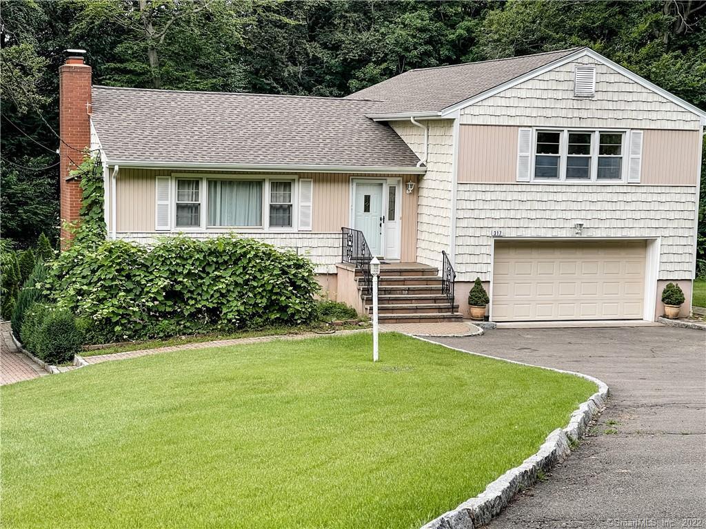 317 Weeping Willow Lane Fairfield CT 06825