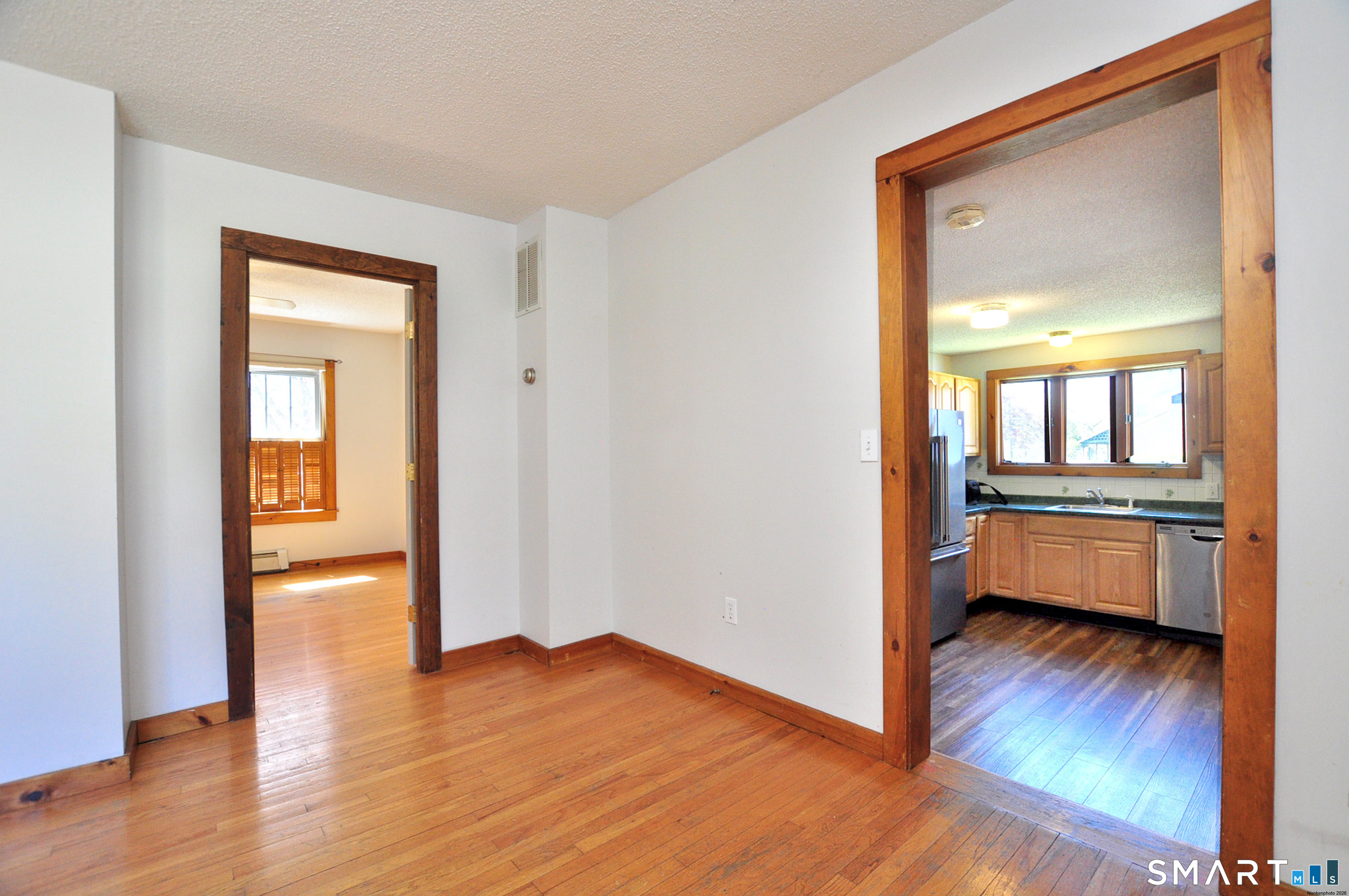 90 Niles Road Windsor CT 06095