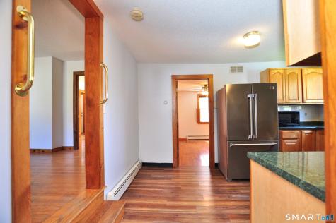 90 Niles Road Windsor CT 06095