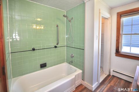 90 Niles Road Windsor CT 06095