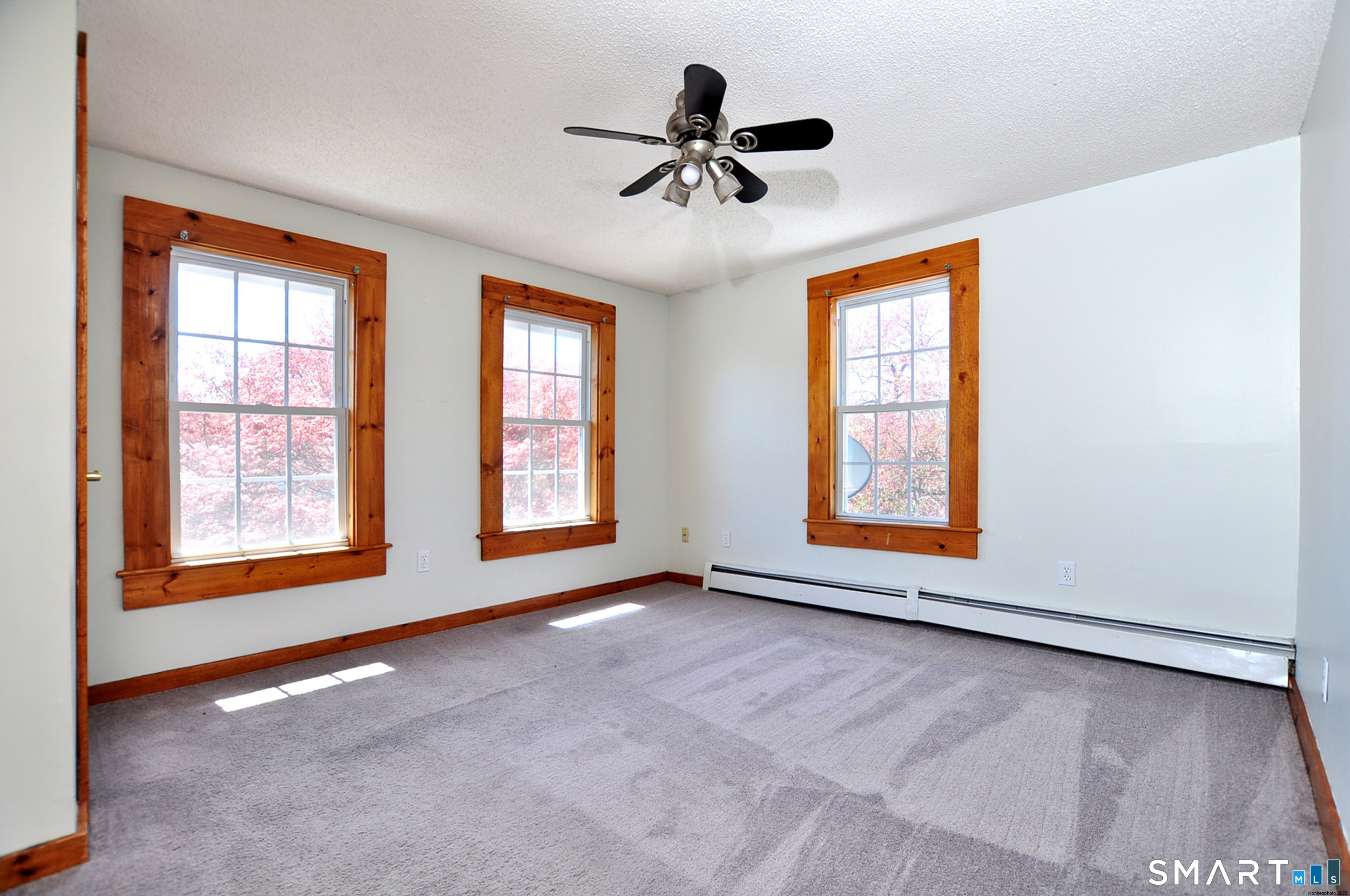 90 Niles Road Windsor CT 06095