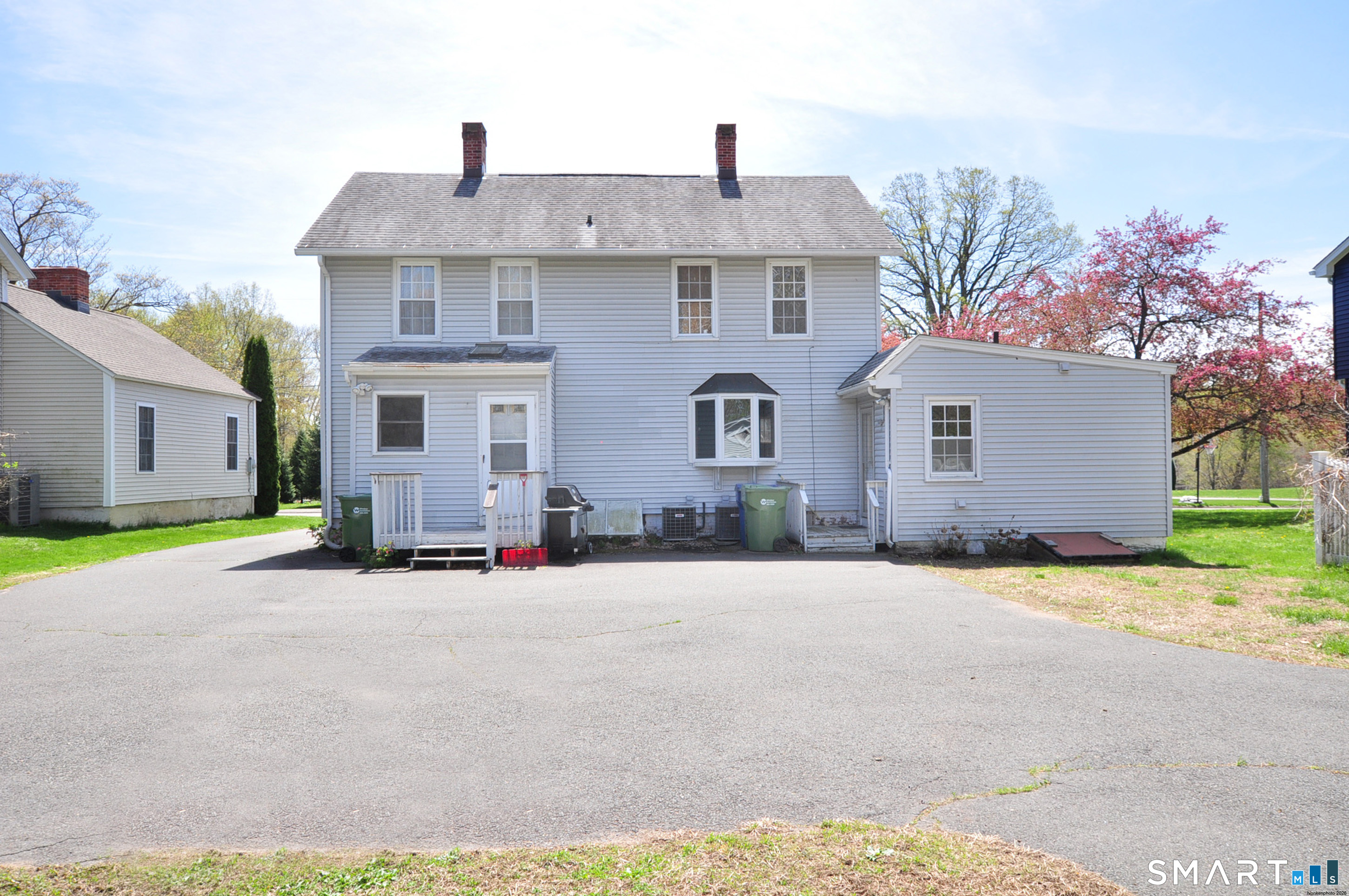 90 Niles Road Windsor CT 06095