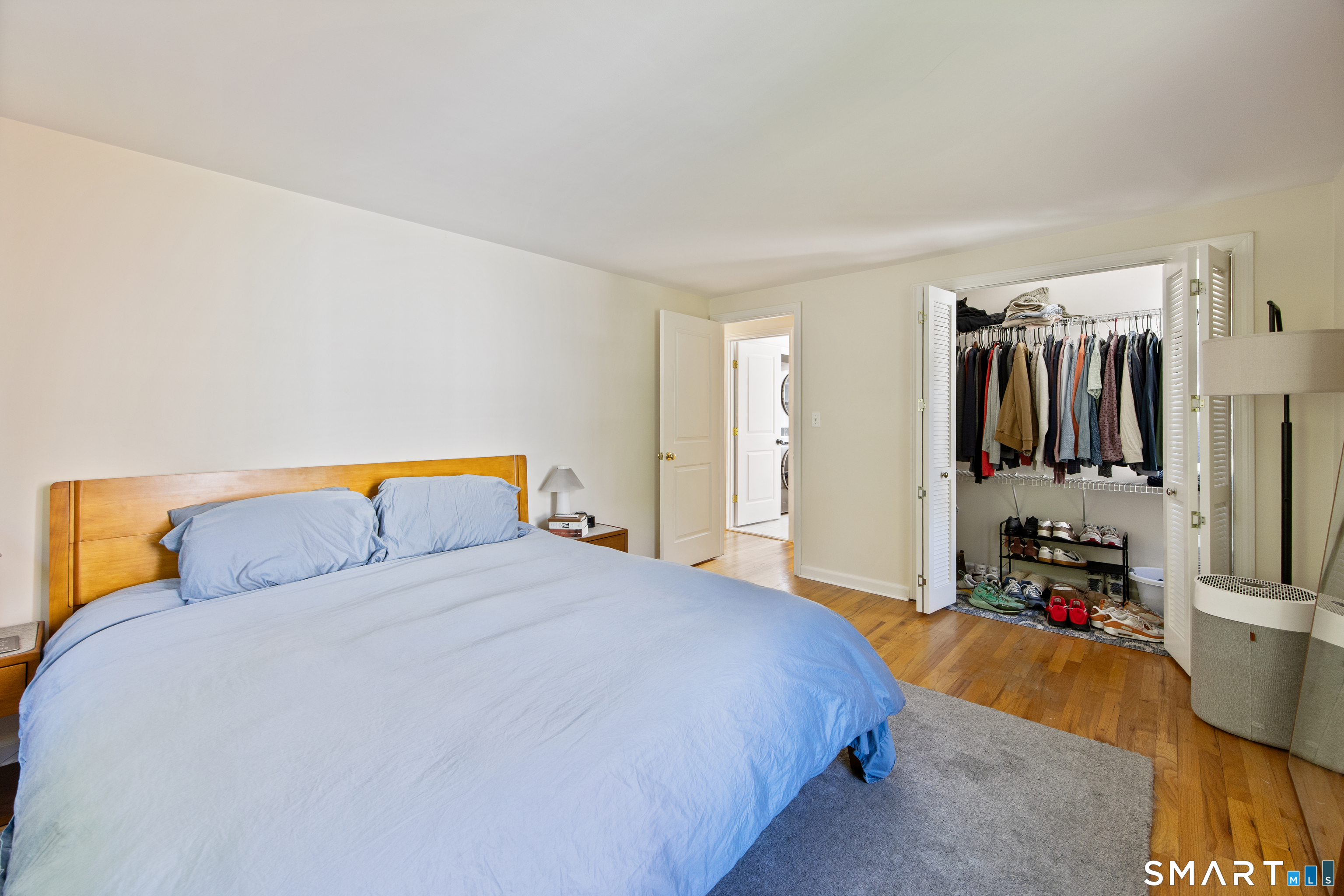 2084 Chapel Street New Haven CT 06515
