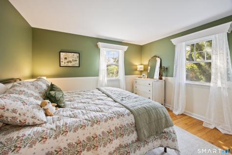 2084 Chapel Street New Haven CT 06515