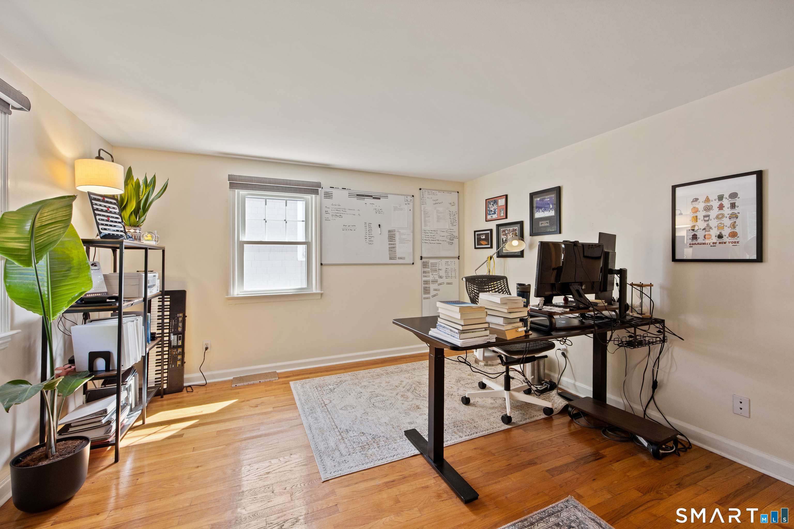 2084 Chapel Street New Haven CT 06515