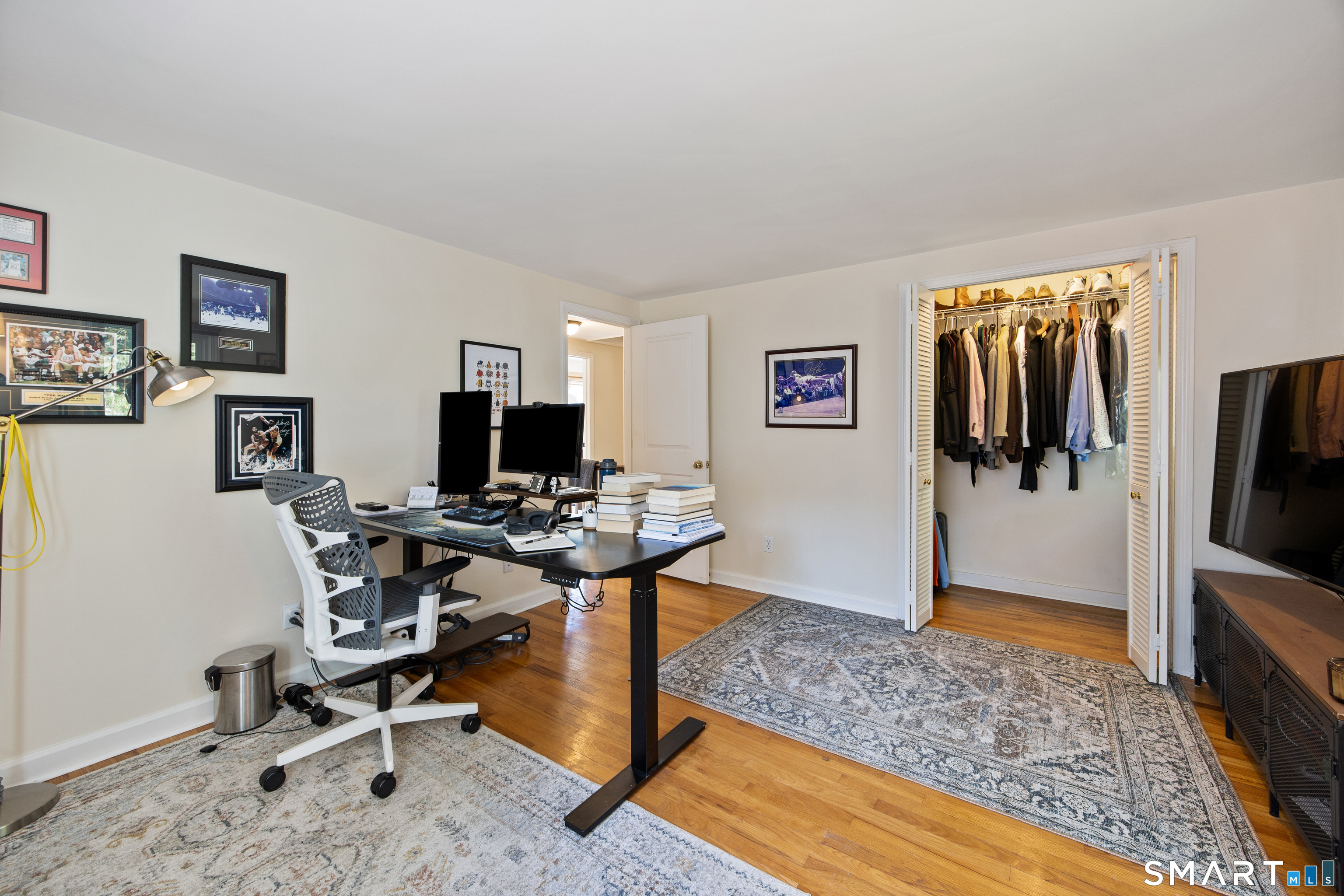 2084 Chapel Street New Haven CT 06515