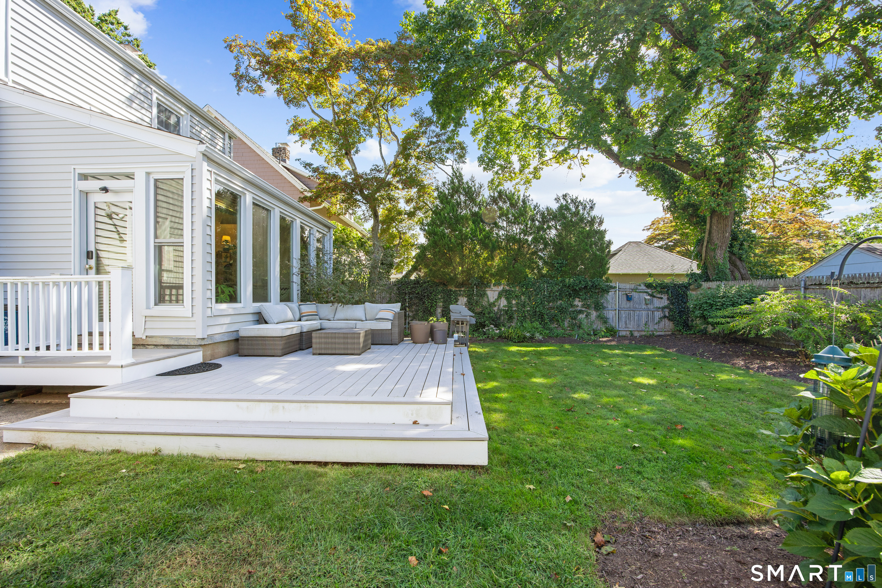 2084 Chapel Street New Haven CT 06515