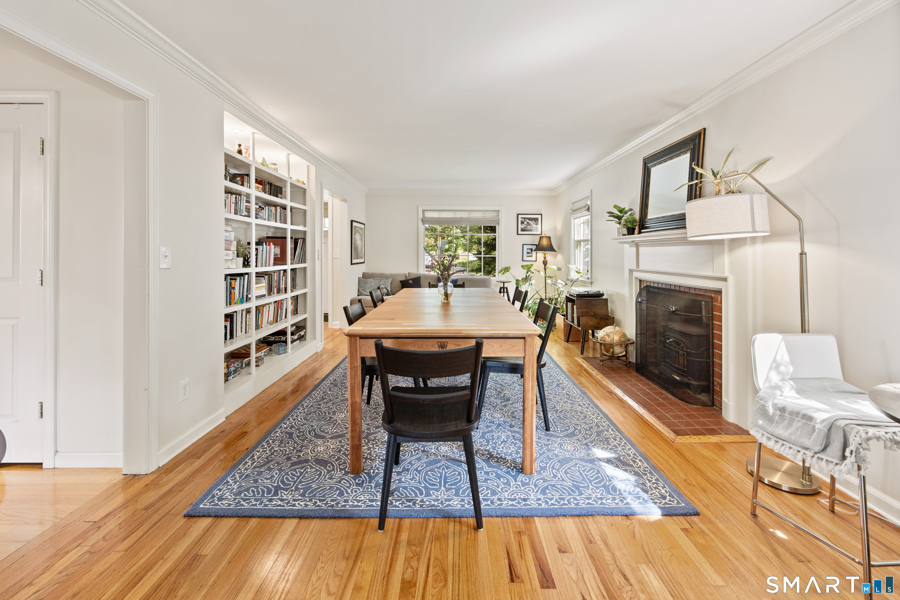 2084 Chapel Street New Haven CT 06515