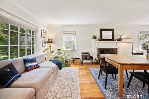 2084 Chapel Street New Haven CT 06515