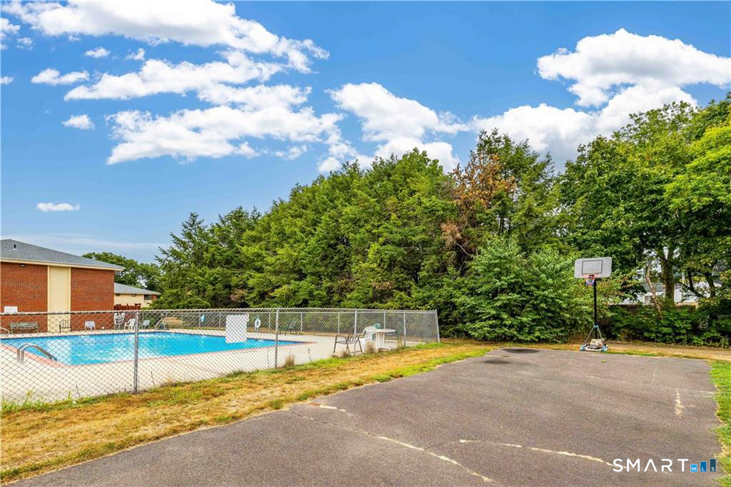 177 Homestead Street Manchester CT 06042
