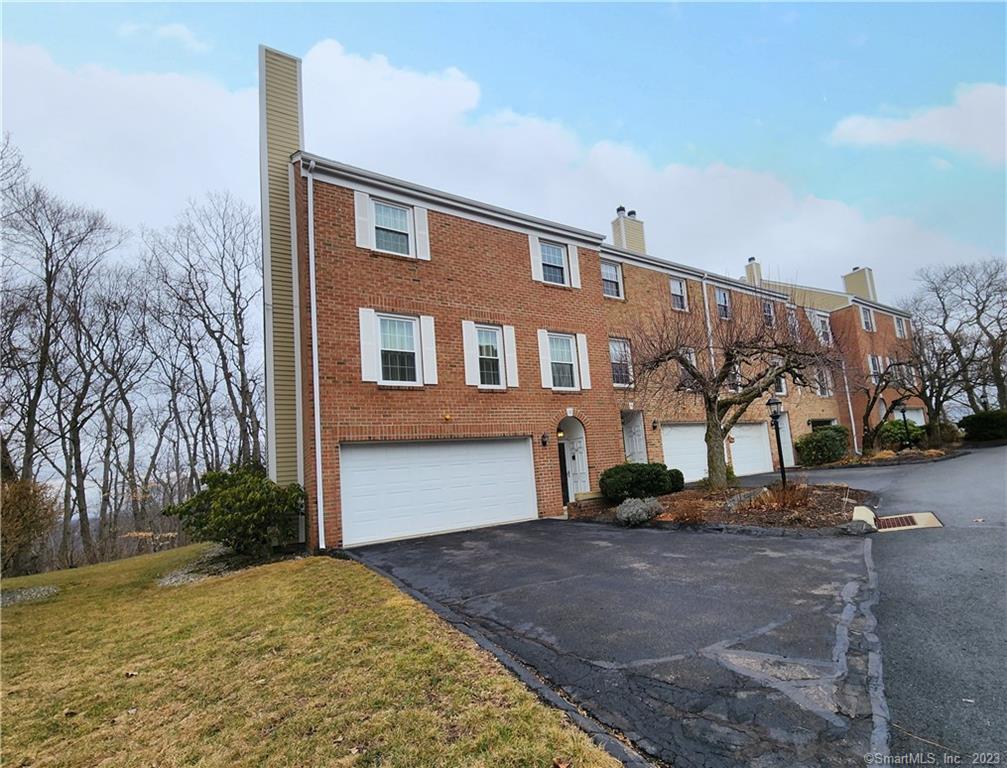 39 Kingswood Drive Bethel CT 06801