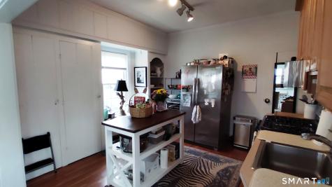 887 Hanover Road Meriden CT 06451
