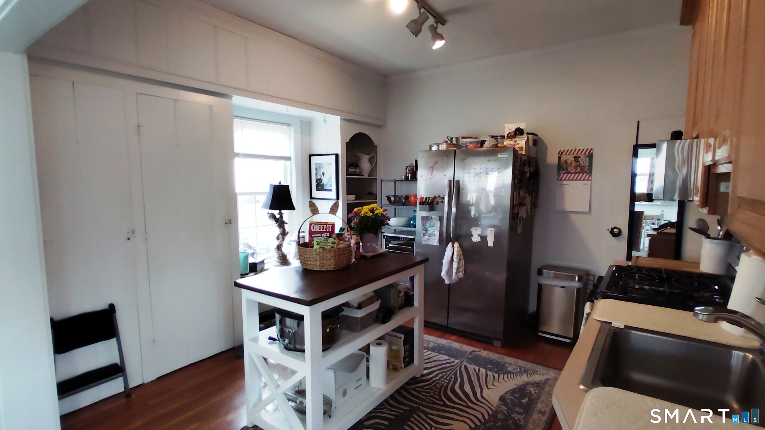 887 Hanover Road Meriden CT 06451
