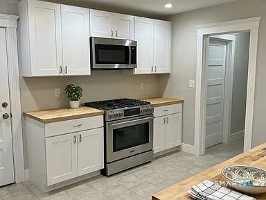 25 Donahue Place Torrington CT 06790