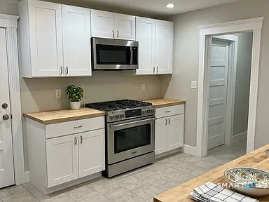 25 Donahue Place Torrington CT 06790