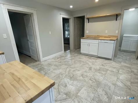 25 Donahue Place Torrington CT 06790