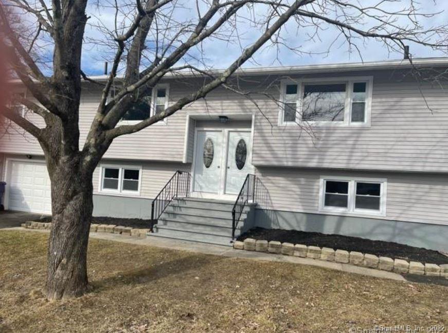 29 Spread Oak Lane Waterbury CT 06704