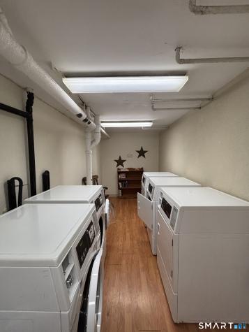 24 West Road Ellington CT 06029