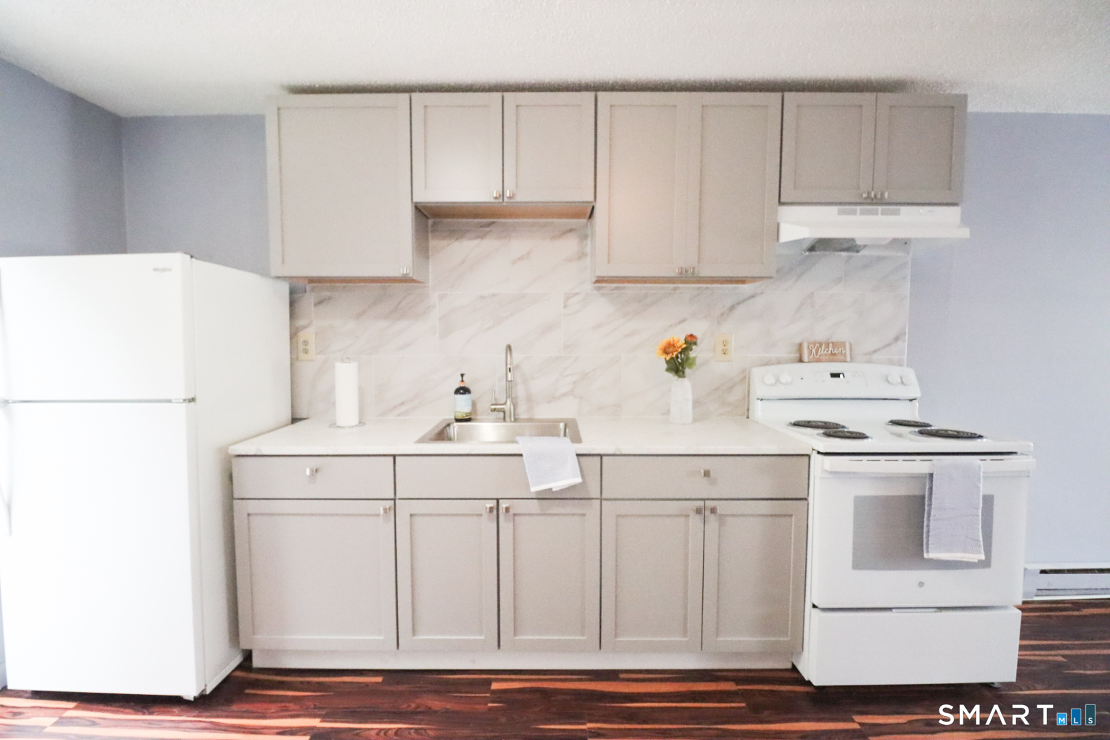 76 Summer Street New London CT 06320