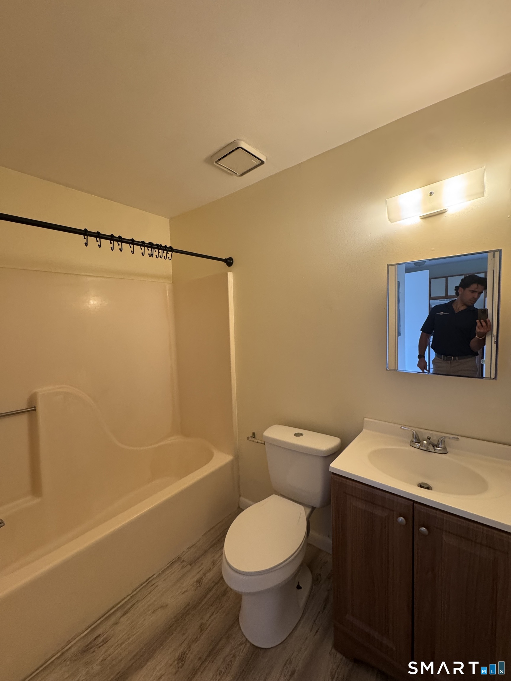 4 Warwick Street New Haven CT 06513