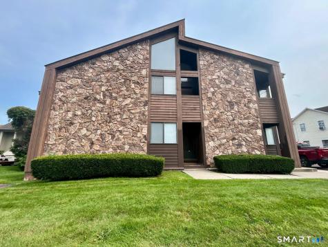 118 Osborne Street Danbury CT 06810