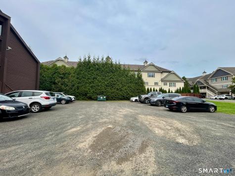 118 Osborne Street Danbury CT 06810