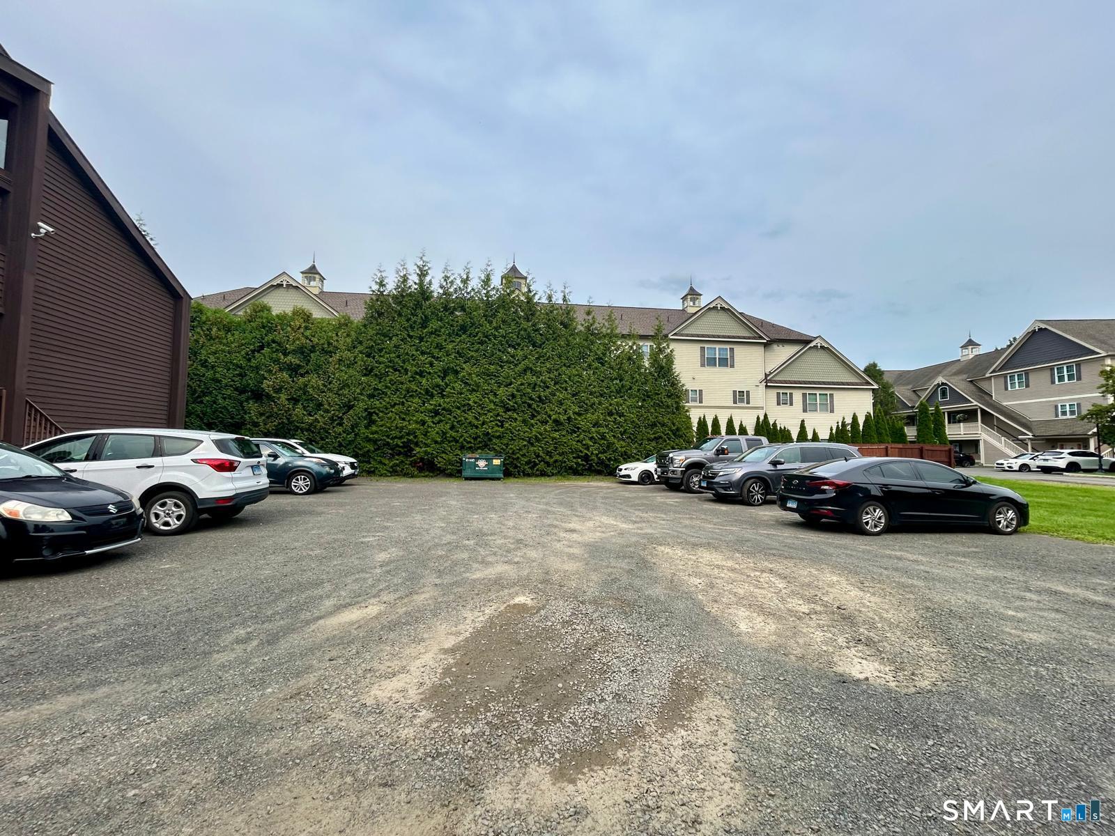 118 Osborne Street Danbury CT 06810