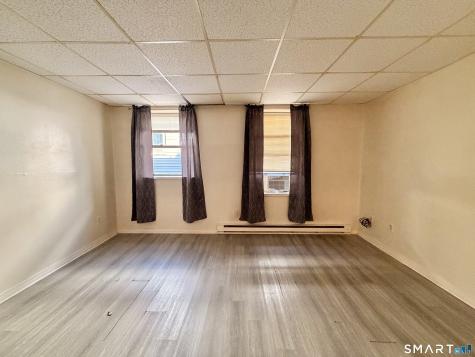 1409 Chapel Street New Haven CT 06511
