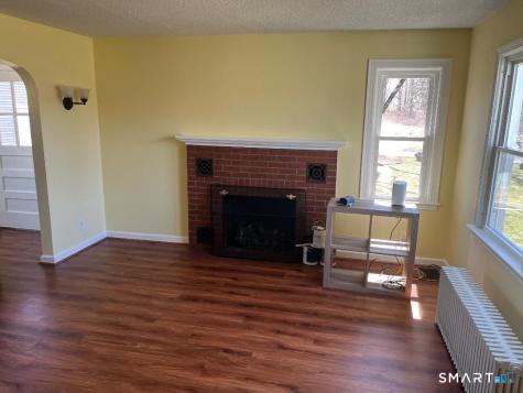 138 Mountain Street Ellington CT 06029