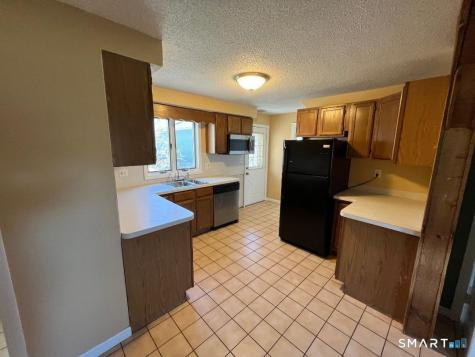138 Mountain Street Ellington CT 06029