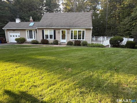 26 Fern Drive North Branford CT 06472