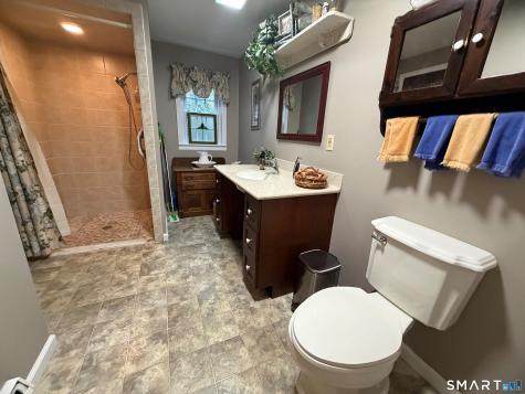 26 Fern Drive North Branford CT 06472