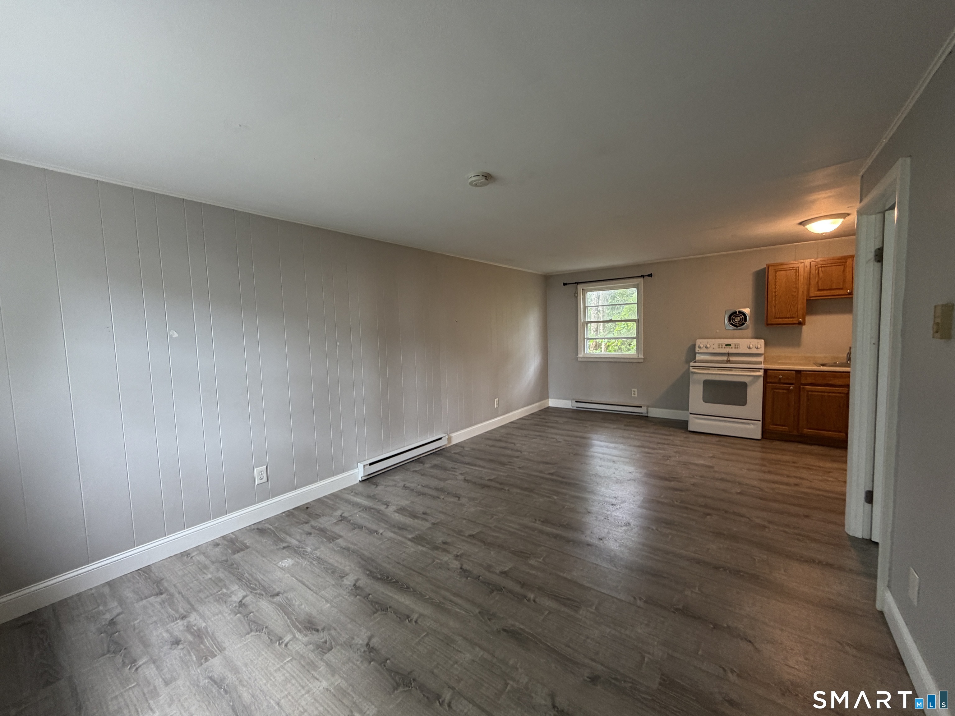 54 Monroe Street Branford CT 06405