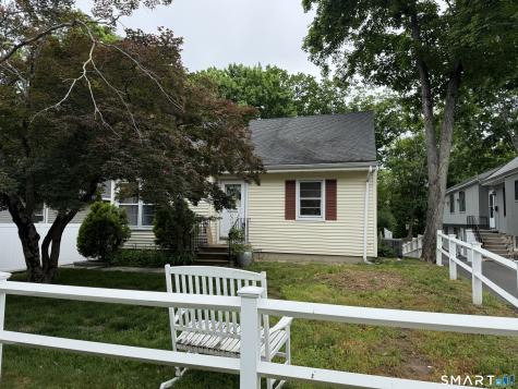 17 Oenoke Place Stamford CT 06907
