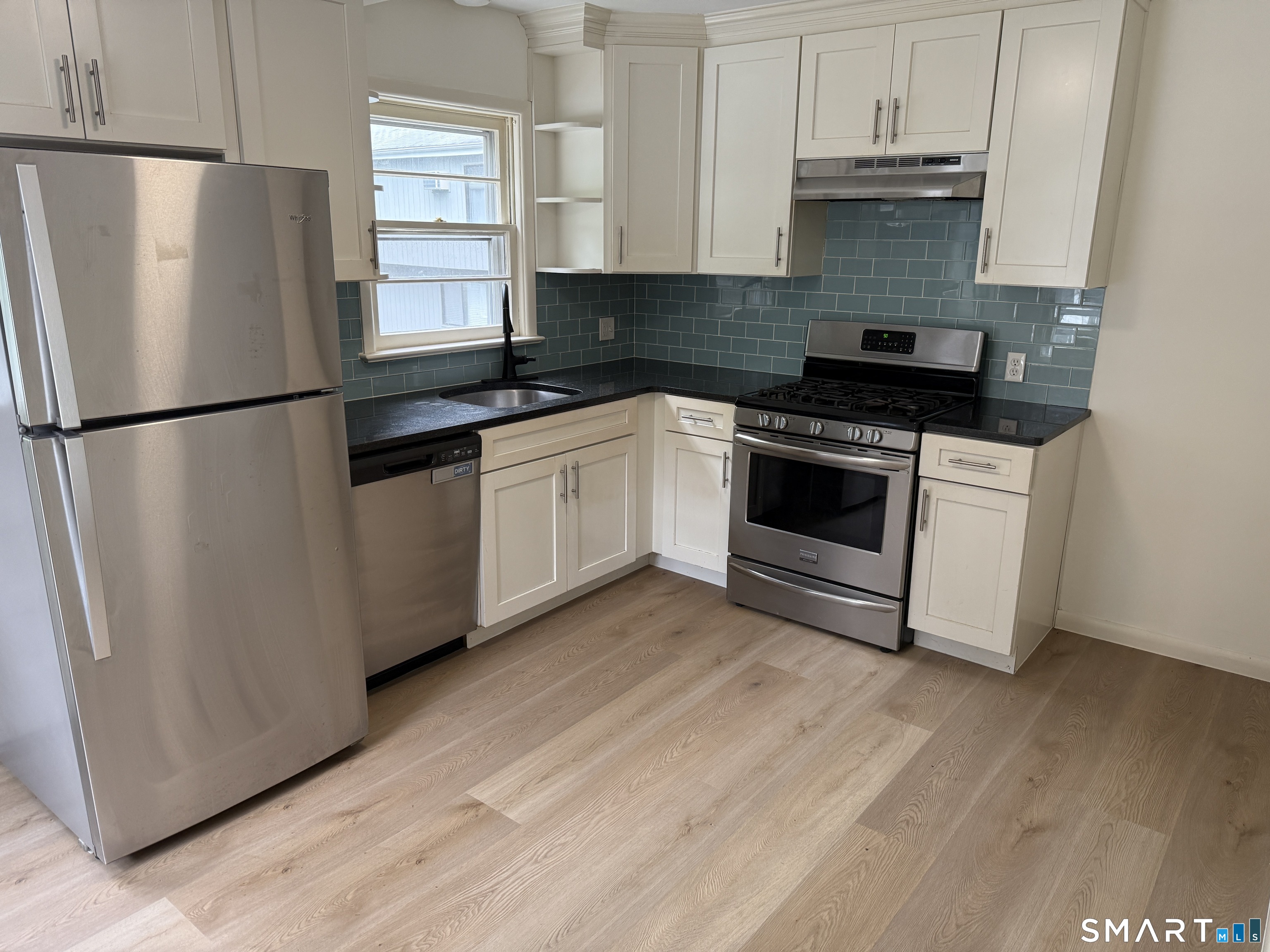 17 Oenoke Place Stamford CT 06907