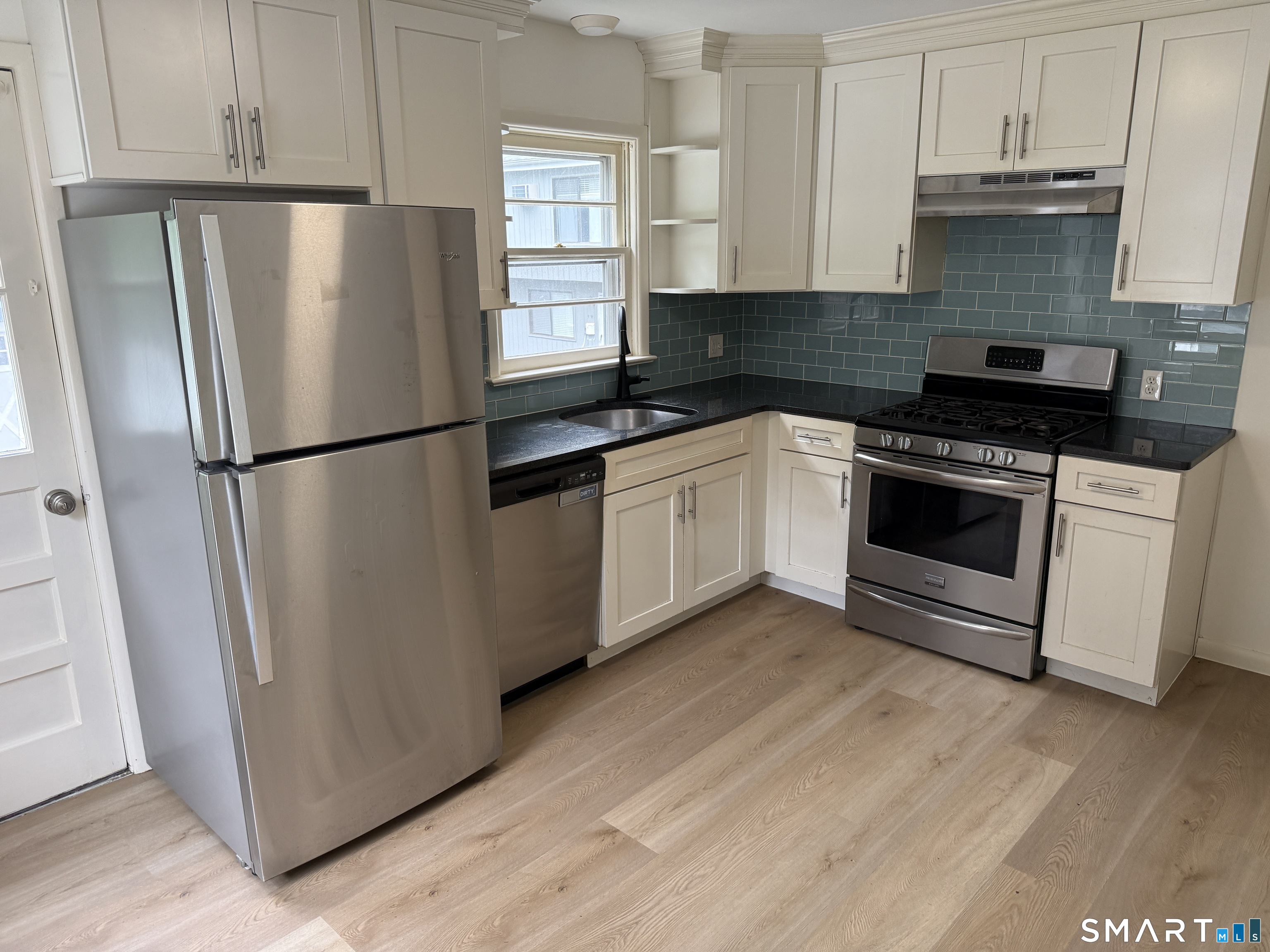 17 Oenoke Place Stamford CT 06907