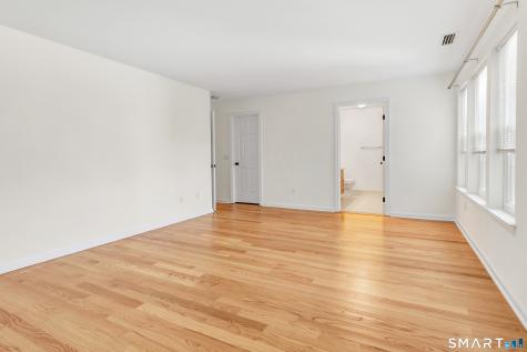 259 Mayfield Drive Trumbull CT 06611