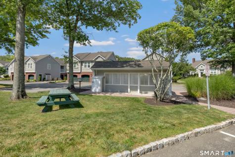 259 Mayfield Drive Trumbull CT 06611